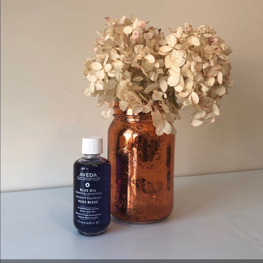 NWT Aveda Blue Oil